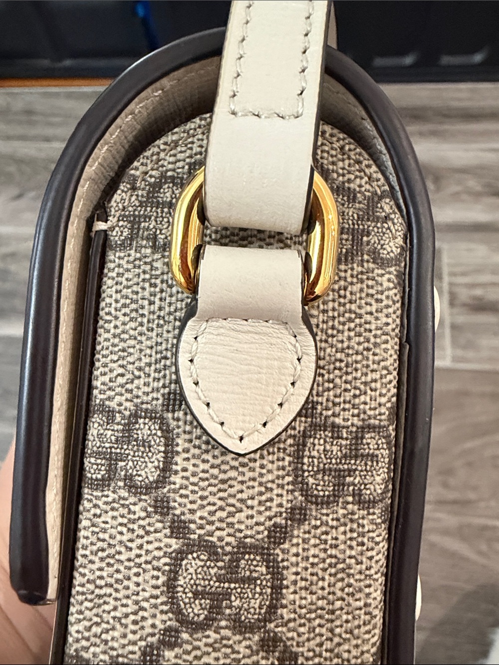 Gucci Beige Monogram Crossbody with White Trim and Gold Horsebit - Picture 15 of 16